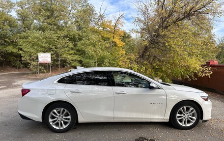 Chevrolet Malibu IX, 2018 год, 1 700 000 рублей, 5 фотография