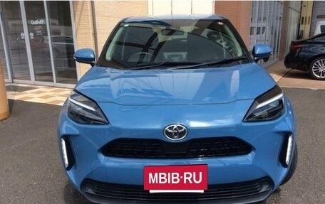 Toyota Yaris Cross, 2020 год, 1 850 000 рублей, 2 фотография