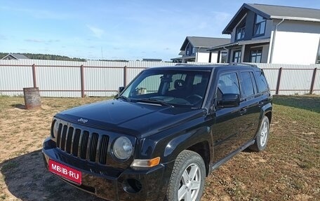 Jeep Liberty (Patriot), 2007 год, 700 000 рублей, 1 фотография