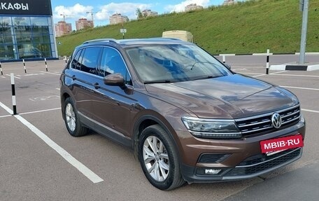 Volkswagen Tiguan II, 2017 год, 3 150 000 рублей, 3 фотография