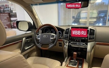 Toyota Land Cruiser 200, 2014 год, 4 400 000 рублей, 11 фотография