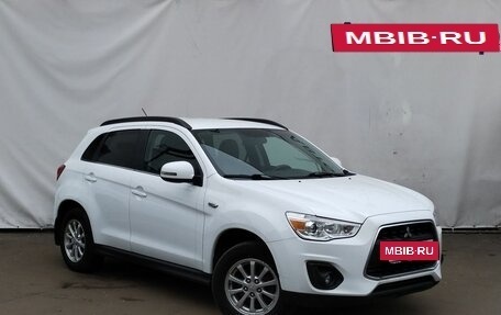 Mitsubishi ASX I рестайлинг, 2013 год, 1 400 000 рублей, 3 фотография