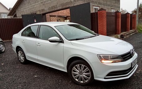 Volkswagen Jetta VI, 2017 год, 1 400 000 рублей, 13 фотография