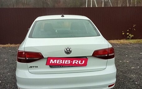 Volkswagen Jetta VI, 2017 год, 1 400 000 рублей, 2 фотография