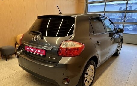 Toyota Auris II, 2010 год, 1 280 000 рублей, 5 фотография