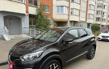 Renault Kaptur I рестайлинг, 2019 год, 1 550 000 рублей, 3 фотография