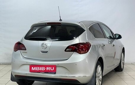 Opel Astra J, 2013 год, 950 000 рублей, 4 фотография