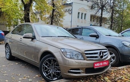 Mercedes-Benz C-Класс, 2010 год, 1 249 000 рублей, 1 фотография