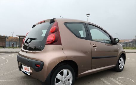 Peugeot 107 I рестайлинг, 2013 год, 890 000 рублей, 3 фотография