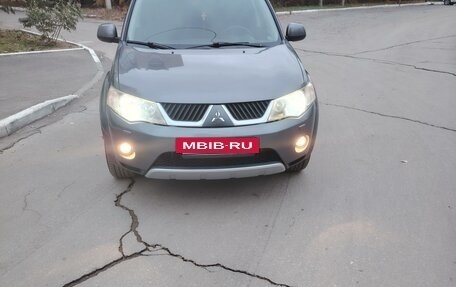 Mitsubishi Outlander III рестайлинг 3, 2008 год, 1 350 000 рублей, 3 фотография