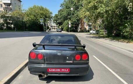 Nissan Skyline, 1998 год, 700 000 рублей, 3 фотография