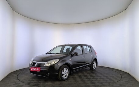 Renault Sandero I, 2010 год, 675 000 рублей, 1 фотография