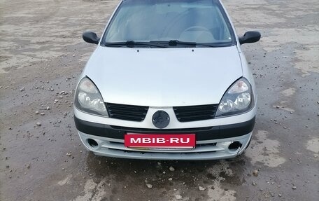 Renault Clio III, 2002 год, 290 000 рублей, 2 фотография