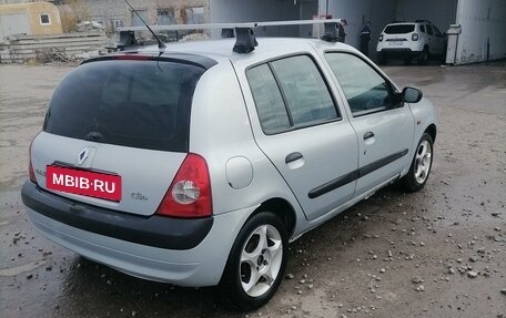 Renault Clio III, 2002 год, 290 000 рублей, 4 фотография