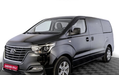 Hyundai H-1 II рестайлинг, 2019 год, 3 150 000 рублей, 1 фотография