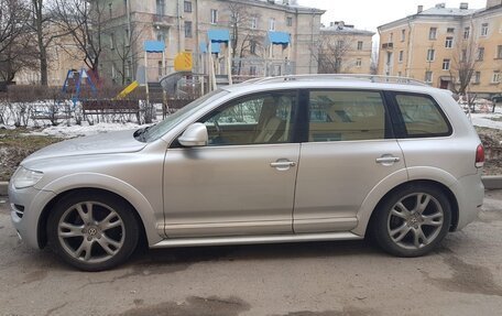 Volkswagen Touareg III, 2008 год, 1 800 000 рублей, 2 фотография