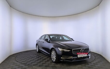 Volvo S90 II рестайлинг, 2018 год, 3 690 000 рублей, 3 фотография