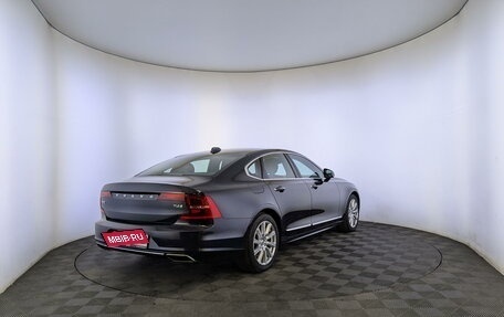 Volvo S90 II рестайлинг, 2018 год, 3 690 000 рублей, 5 фотография