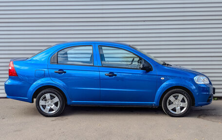 Chevrolet Aveo III, 2010 год, 800 000 рублей, 4 фотография