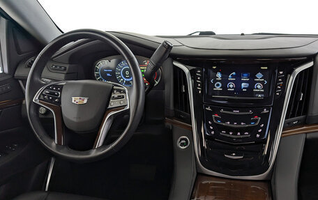 Cadillac Escalade IV, 2020 год, 7 800 000 рублей, 21 фотография