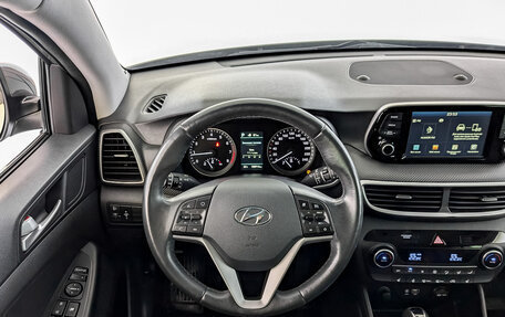 Hyundai Tucson III, 2019 год, 2 640 000 рублей, 21 фотография