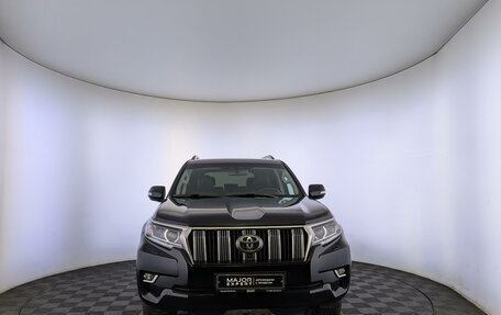 Toyota Land Cruiser Prado 150 рестайлинг 2, 2020 год, 5 685 000 рублей, 2 фотография