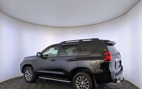 Toyota Land Cruiser Prado 150 рестайлинг 2, 2020 год, 5 685 000 рублей, 7 фотография