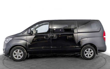 Hyundai H-1 II рестайлинг, 2019 год, 3 150 000 рублей, 8 фотография