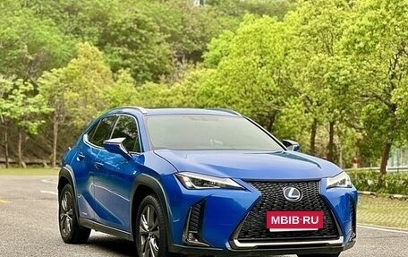 Lexus UX I, 2020 год, 3 390 000 рублей, 5 фотография