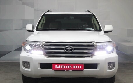 Toyota Land Cruiser 200, 2011 год, 3 800 000 рублей, 2 фотография