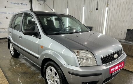 Ford Fusion I, 2004 год, 340 000 рублей, 5 фотография