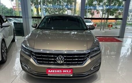 Volkswagen Passat B8 рестайлинг, 2020 год, 3 025 000 рублей, 3 фотография