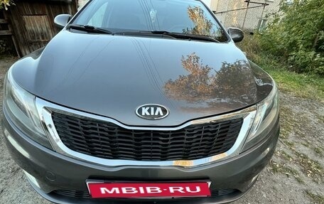 KIA Rio III рестайлинг, 2012 год, 900 000 рублей, 1 фотография