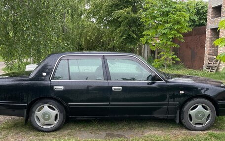 Toyota Crown, 2005 год, 1 000 000 рублей, 24 фотография