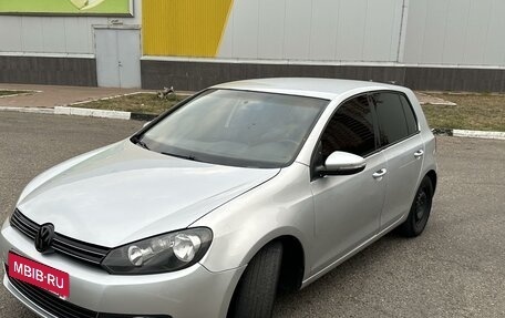 Volkswagen Golf VI, 2011 год, 850 000 рублей, 1 фотография