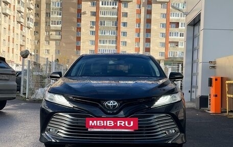 Toyota Camry, 2020 год, 3 799 000 рублей, 5 фотография