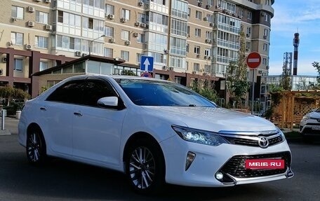 Toyota Camry, 2012 год, 1 950 000 рублей, 8 фотография