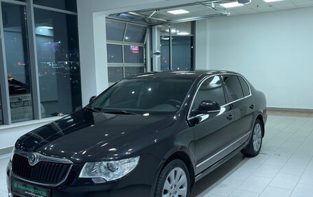 Skoda Superb III рестайлинг, 2013 год, 1 130 000 рублей, 1 фотография