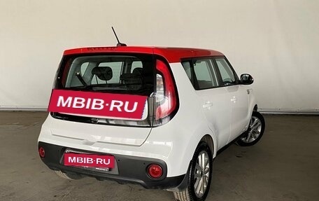 KIA Soul II рестайлинг, 2018 год, 1 760 000 рублей, 6 фотография