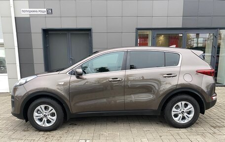 KIA Sportage IV рестайлинг, 2017 год, 1 865 000 рублей, 4 фотография