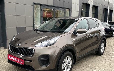 KIA Sportage IV рестайлинг, 2017 год, 1 865 000 рублей, 3 фотография