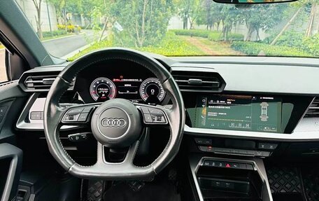 Audi A3, 2021 год, 2 600 000 рублей, 15 фотография