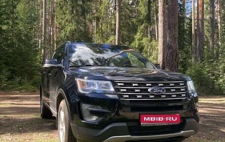 Ford Explorer VI, 2017 год, 3 400 000 рублей, 1 фотография