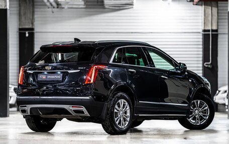 Cadillac XT5 I рестайлинг, 2020 год, 3 799 000 рублей, 2 фотография