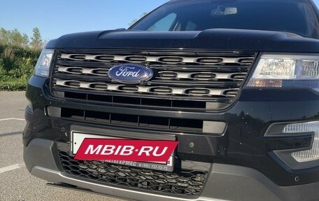 Ford Explorer VI, 2017 год, 3 400 000 рублей, 4 фотография