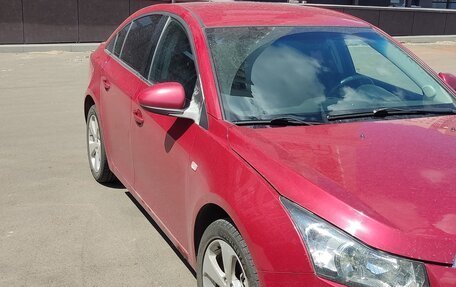 Chevrolet Cruze II, 2011 год, 825 000 рублей, 3 фотография