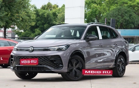 Volkswagen Tiguan, 2024 год, 5 100 000 рублей, 3 фотография