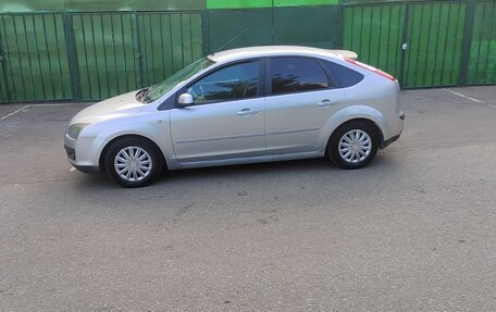 Ford Focus II рестайлинг, 2005 год, 425 000 рублей, 3 фотография