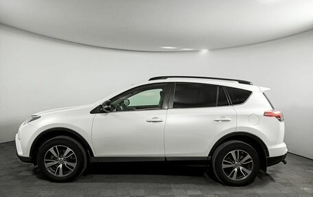 Toyota RAV4, 2017 год, 2 439 000 рублей, 8 фотография