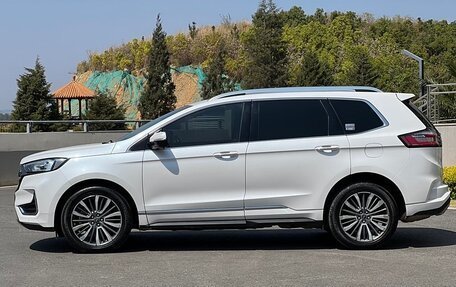 Ford Edge II рестайлинг, 2021 год, 3 300 000 рублей, 3 фотография